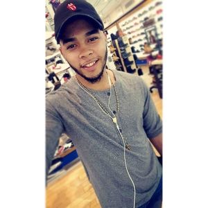 Meet your Posher, Chris